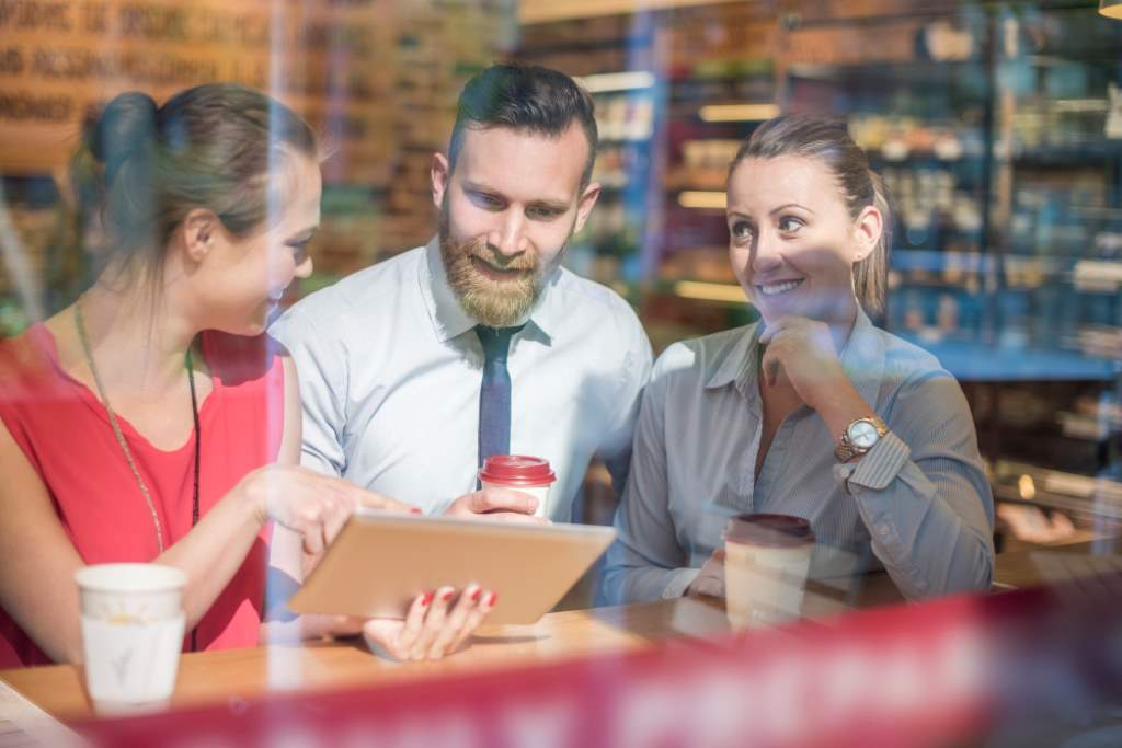 Employee Advocacy Program Success Case Studies: Inspiring Stories of Brand Growth