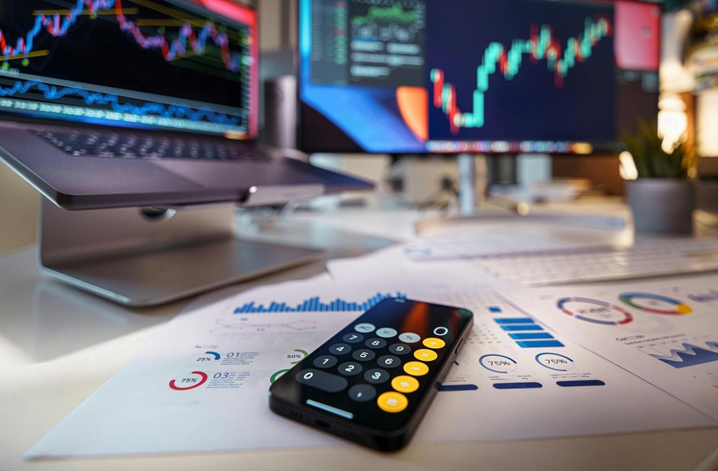 Does a Market Value Adjustment apply to all annuities